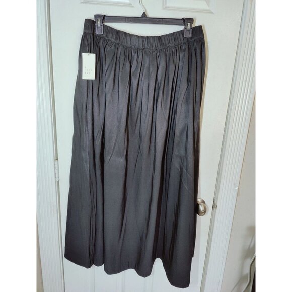 A New Day A.N.A. Black A-Line Voluminous Dressy Pull On Maxi Skirt L W34 L40 - Picture 3 of 5